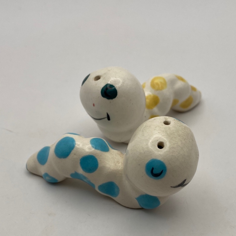 Vintage VTG Ceramic Inchworm Salt & Pepper Shakers Set of 2